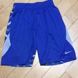 Nike Dri-fit Authentic Boys shorts Medium Like New